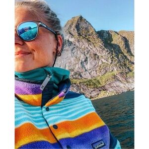 Patagonia Women's Synchilla Snap-T Pullover Size L Painted Fitz Stripe Navy Blue